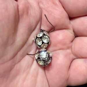 Vintage Lia Sophia earrings - crystal